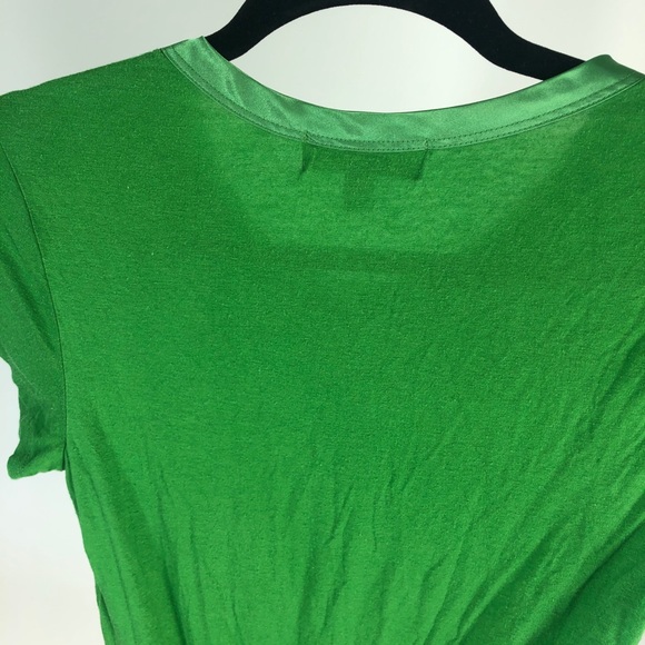 Banana Republic Luxe Touch Tee - Picture 7 of 7